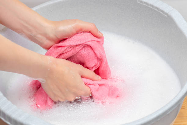 wash and wear clothes